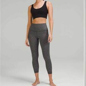 lululemon athletica Women’s Charcoal Heather capri leggings